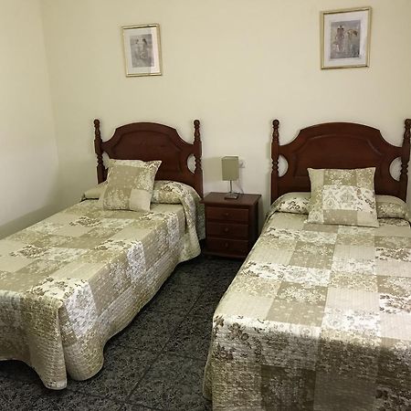 Hostal El Violi 카르도나 외부 사진